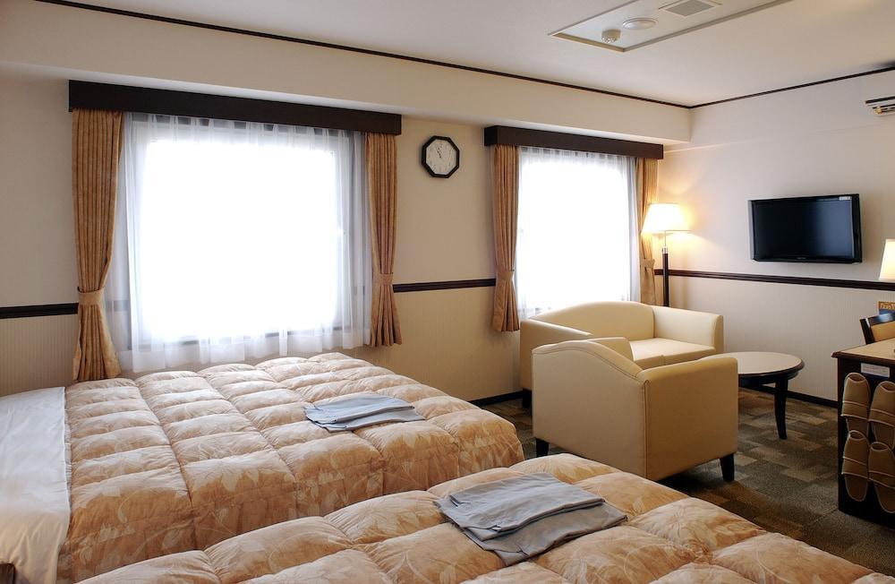 Toyoko Inn Kyoto Gojo Omiya Exterior foto